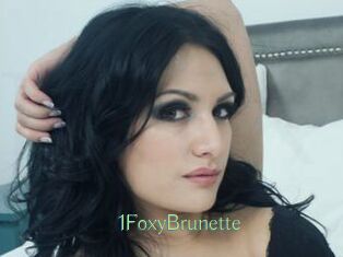 1FoxyBrunette