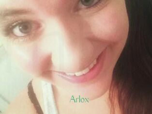 Arlo_x