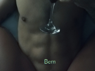 Bern Motion X