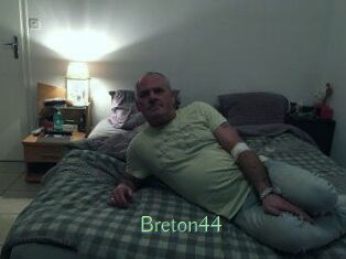 Breton44