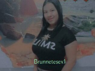 Brunnetesex1