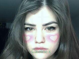 Caroline_x
