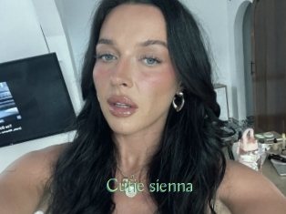 Cutie_sienna
