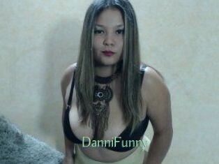 DanniFunny
