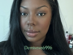 Demixoxo6996