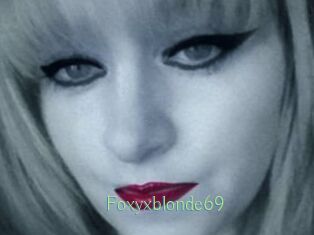 Foxyxblonde69