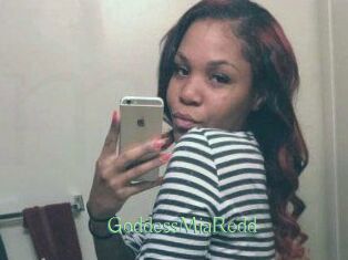 GoddessMiaRedd