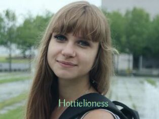 Hottielioness