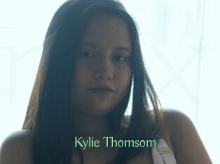 Kylie_Thomsom