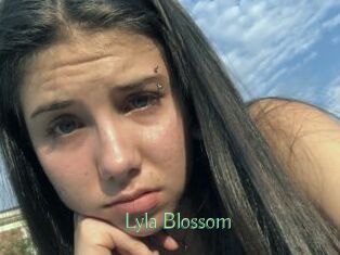 Lyla_Blossom