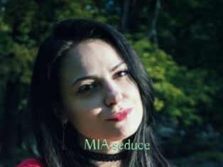 MIA_seduce