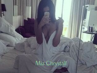 Mia_Chrystall
