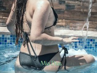 Mia_Dias