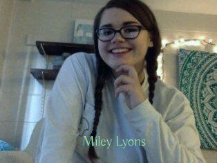 Miley_Lyons Motion X