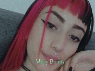 Molly_Bonny