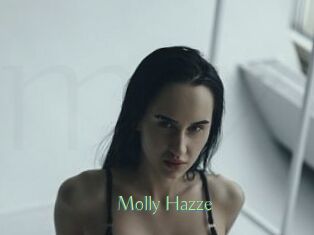 Molly_Hazze