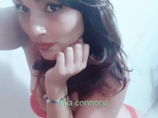 Mia_connorst