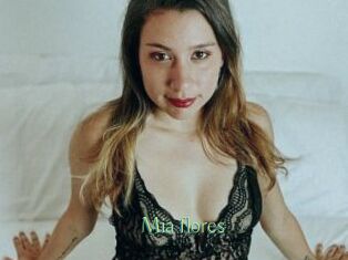 Mia_flores