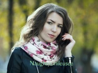 Naughtysmileusee