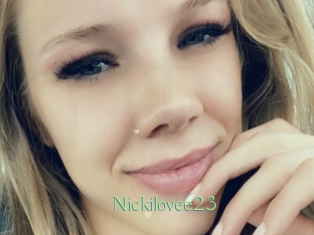 Nickilovee23