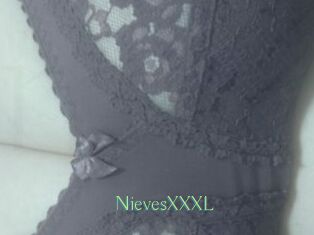 NievesXXXL