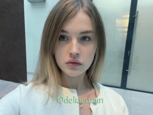 Odeliacurvin