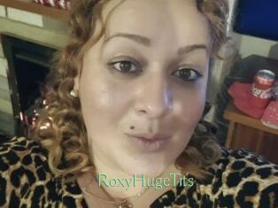 RoxyHugeTits