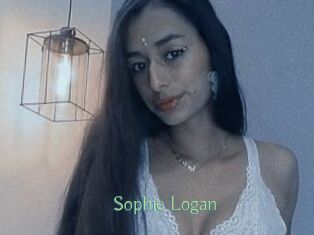 Sophie_Logan