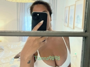 Tianna9898