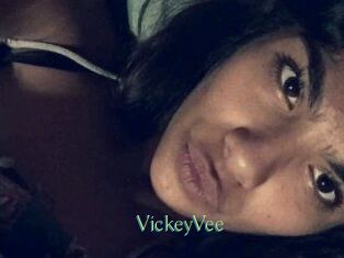 Vickey_Vee