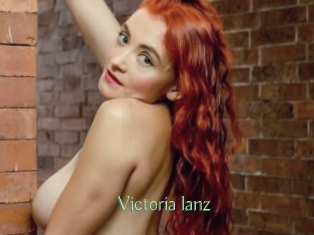 Victoria_lanz Motion X