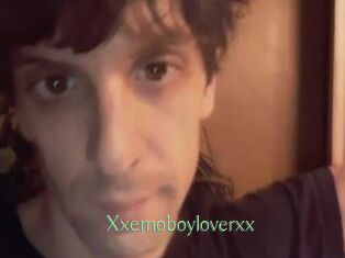 Xxemoboyloverxx