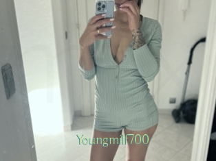 Youngmilf700