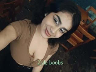 Zyle_boobs